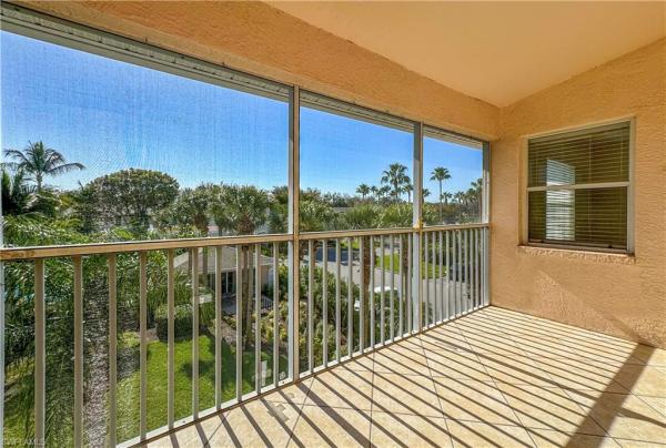 3250 Cypress Glen Way #424, Naples, Florida 34109, image 1