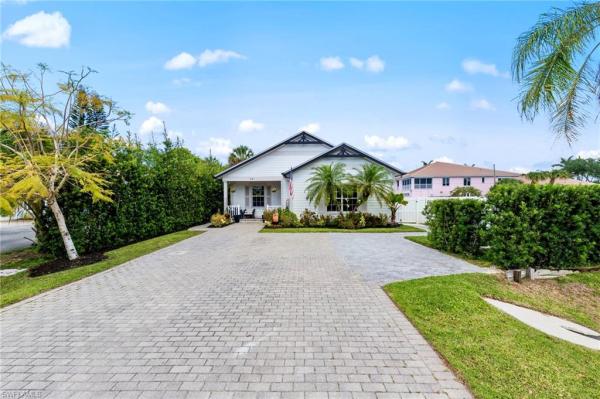 Naples Park, 861 N 97th Ave, Naples, Florida 34108, image 1