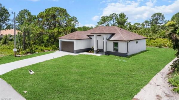 Lehigh Acres, 1033 E Plymouth St, Lehigh Acres, Florida 33974, image 3