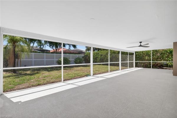 10987 Fieldfair Dr, Naples, Florida 34119, image 1