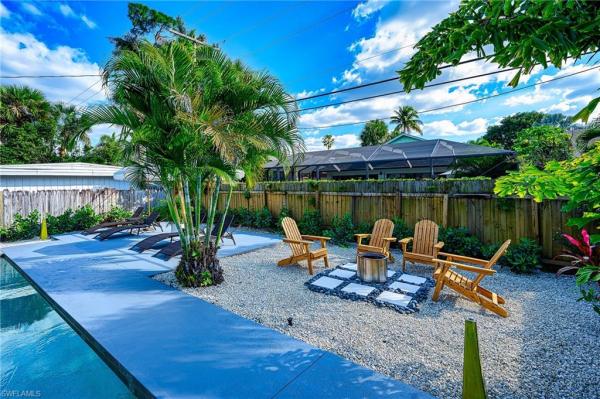 Naples Park, 810 N 103rd Ave, Naples, Florida 34108, image 2