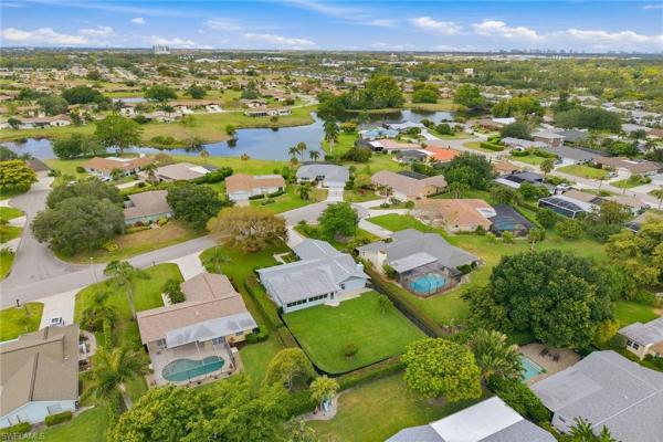 Lakewood, 425 Pine Lake Dr, Naples, Florida 34112, image 1