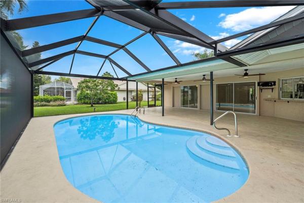 Regent Park, 10340 Regent Cir, Naples, Florida 34109, image 3