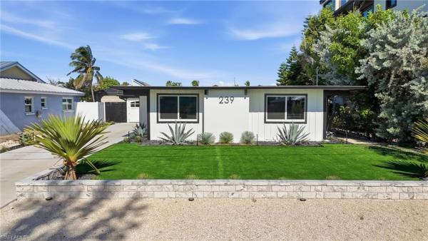 Santini Cross, 239 Curlew St, Fort Myers Beach, Florida 33931, image 3