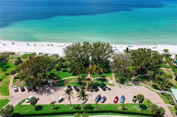 2150 N Gulf Shore Blvd #605, Naples, Florida 34102, image 1
