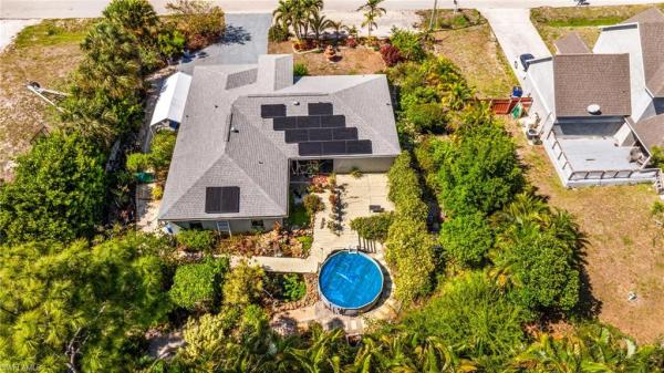 San Carlos Park, 8164 Harrisburg Dr, Fort Myers, Florida 33967, image 2