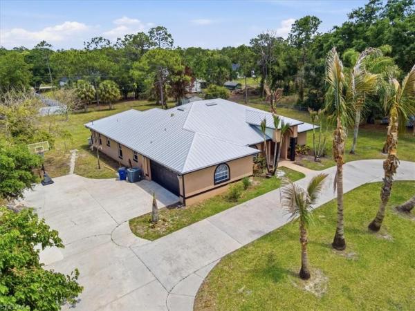1420 Columbus Ave, Lehigh Acres, Florida 33972, image 1