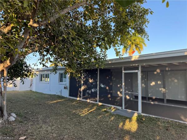Cape Coral, 4936 Nassau Ct, Cape Coral, Florida 33904, image 2
