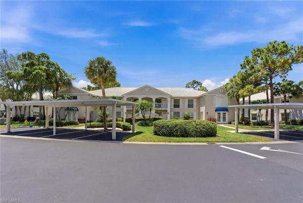 887 Gulf Pavilion Dr #203, Naples, Florida 34108, image 2