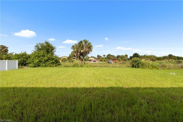 Buckingham, 6151 Hershey Ave, Fort Myers, Florida 33905, image 2