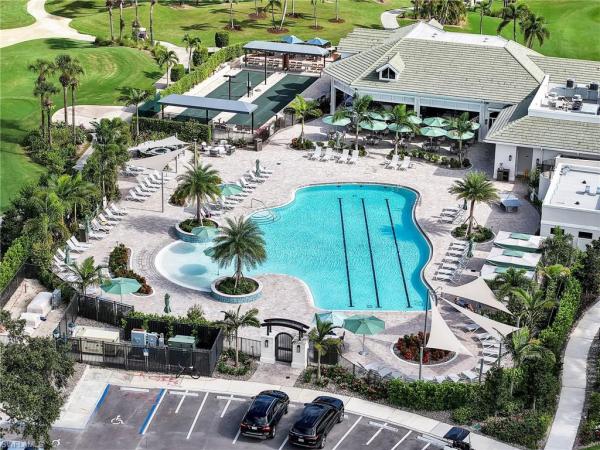 3280 Hamlet Dr #4, Naples, Florida 34105, image 3