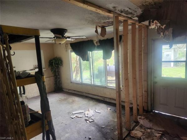North Fort Myers No HOA, 1074 Old Bridge Rd, North Fort Myers, Florida 33917, image 1