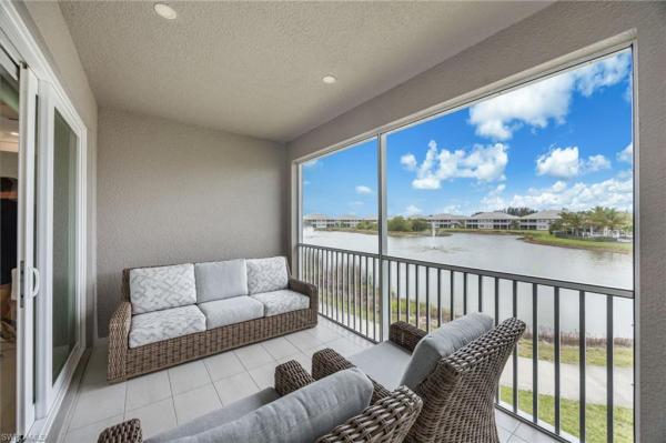 183 E Indies Dr #202, Naples, Florida 34114, image 2