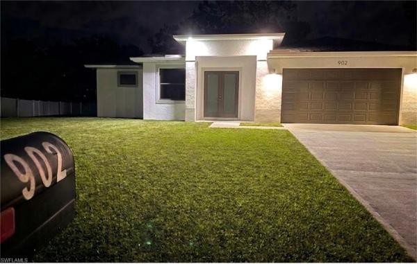 Lehigh Acres, 902 Magnolia Ave, Lehigh Acres, Florida 33972, image 2