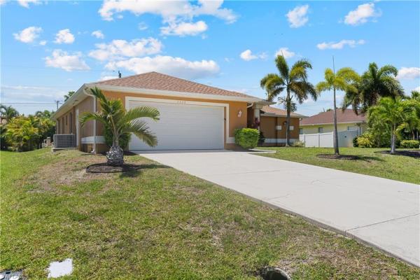 Cape Coral, 2228 26th Ter, Cape Coral, Florida 33914, image 2