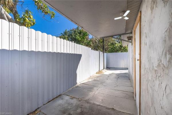 Naples Manor, 5278 Floridan Ave, Naples, Florida 34113, image 2