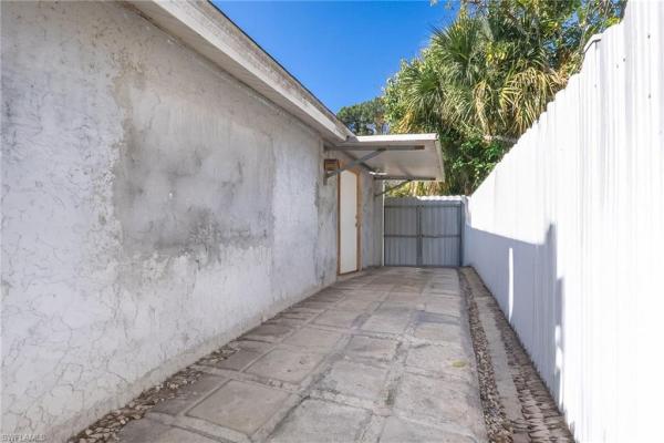 Naples Manor, 5278 Floridan Ave, Naples, Florida 34113, image 1