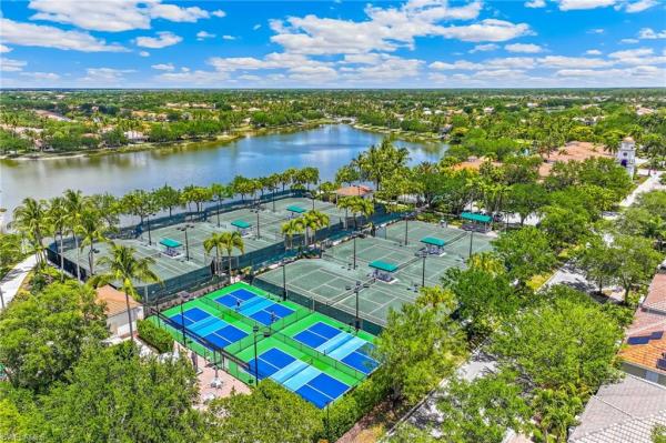 Island Walk, 4605 Navassa Ln, Naples, Florida 34119, image 2