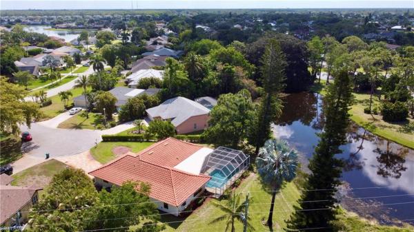 Kings Lake, 2353 Abbey Ct, Naples, Florida 34112, image 3