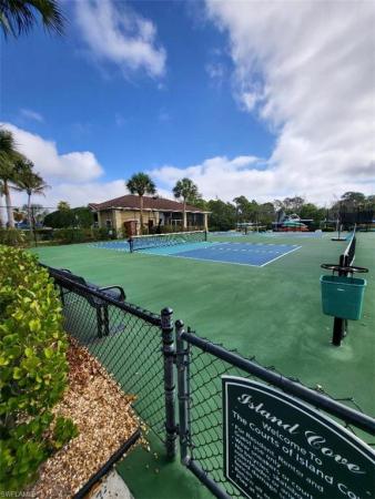 Island Cove Of Cape Coral, 1787 Four Mile Cove Pkwy #434, Cape Coral, Florida 33990, image 3