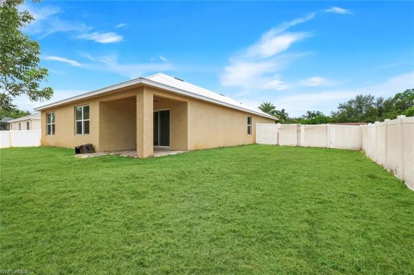 San Carlos Park, 8117 Sandpiper Rd, Fort Myers, Florida 33967, image 1