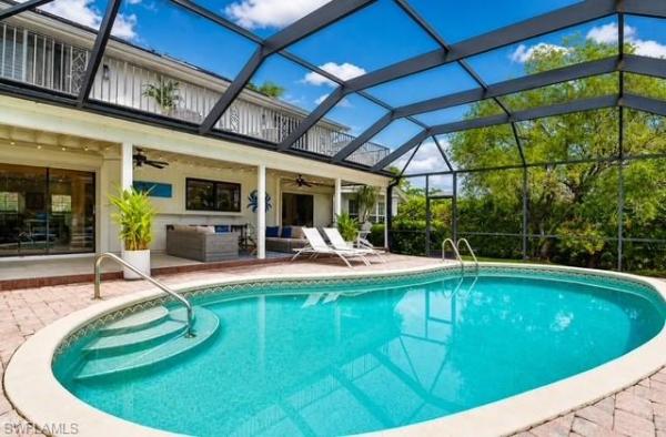 Oyster Bay, 1420 Jewel Box Ave, Naples, Florida 34102, image 2