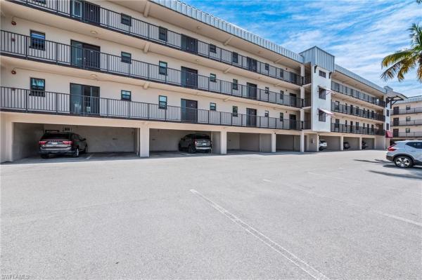 803 River Point Dr #306B, Naples, Florida 34102, image 3