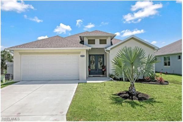 Fort Myers Shores, 2214 Isle Of Pines Ave, Fort Myers, Florida 33905, image 1