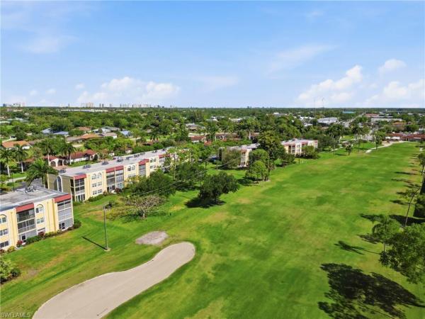 1086 Forest Lakes Dr #106, Naples, Florida 34105, image 2