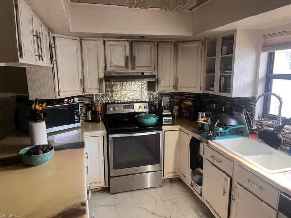 781 107th Ave, Naples, Florida 34108, image 1