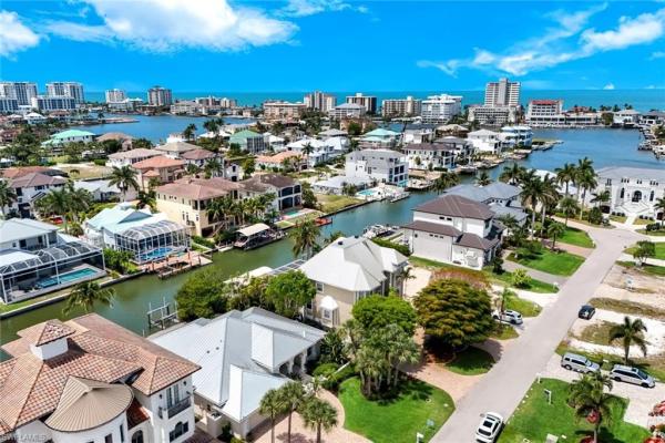 Conners At Vanderbilt Beach, 452 Willet Ave, Naples, Florida 34108, image 2