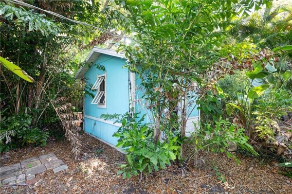 Brookside, 2424 Harbor Rd, Naples, Florida 34104, image 2
