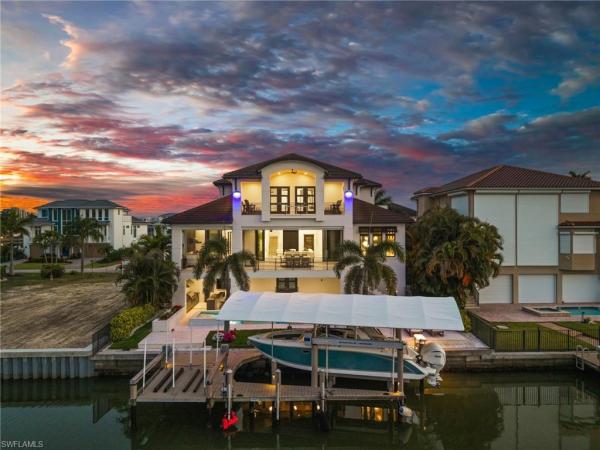 Conners At Vanderbilt Beach, 380 Trade Winds Ave, Naples, Florida 34108, image 1