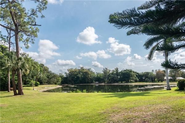 Naples Bath & Tennis Club, 560 Bald Eagle Dr #22, Naples, Florida 34105, image 1