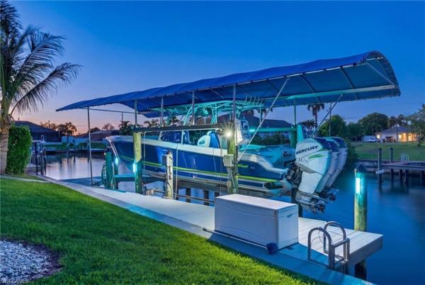 Cape Coral, 133 29th Ter, Cape Coral, Florida 33904, image 3