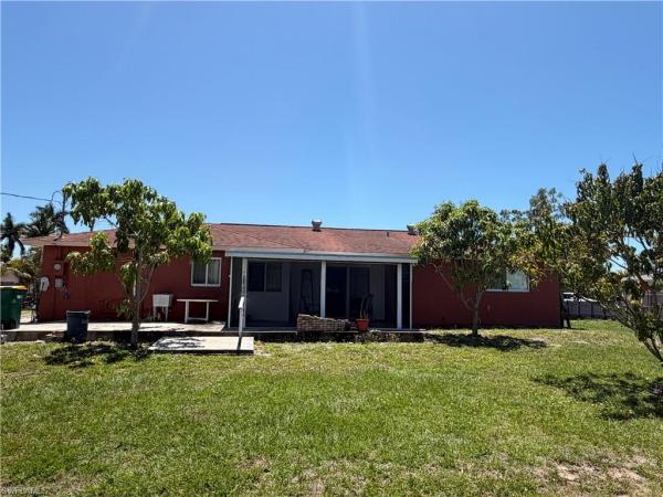 Naples Manor, 5313 Holland St, Naples, Florida 34113, image 1