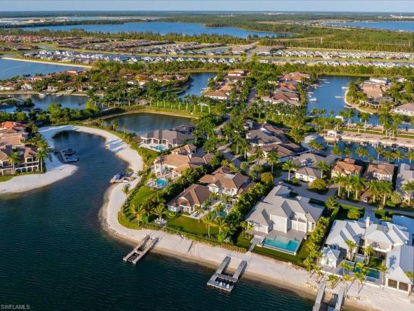 Lugano, 17412 Via Lugano Ct, Miromar Lakes, Florida 33913, image 2