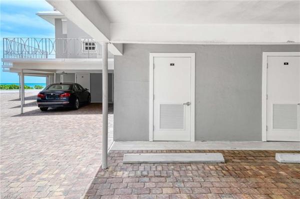 La Tour Rivage, 1851 N Gulf Shore Blvd #4, Naples, Florida 34102, image 2