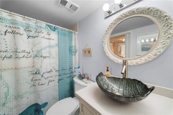Berkshire House, 2111 Barkeley Ln #10, Fort Myers, Florida 33907, image 2