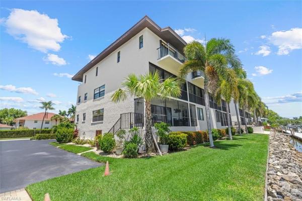 1400 Blue Point Ave #104, Naples, Florida 34102, image 2