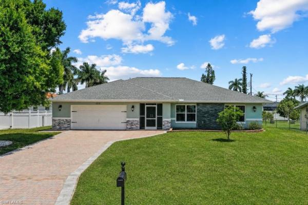 1715 21st St, Cape Coral, Florida 33990, image 1