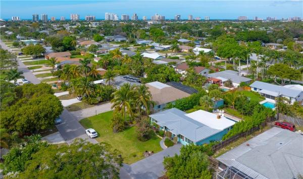Gulf Acres, 1385 Wisconsin Dr, Naples, Florida 34103, image 3