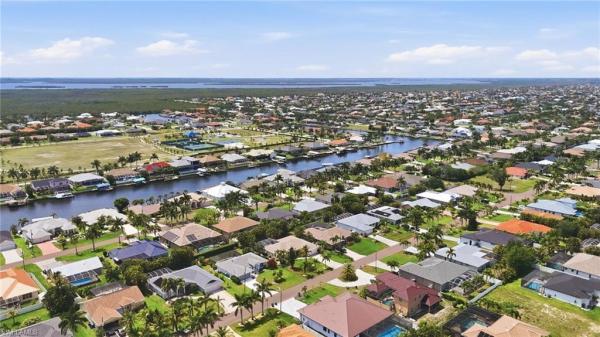 Cape Coral Residential, 4406 25th Ct, Cape Coral, Florida 33914, image 2