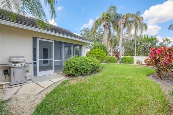 116 Fountain Cir, Naples, Florida 34119, image 2