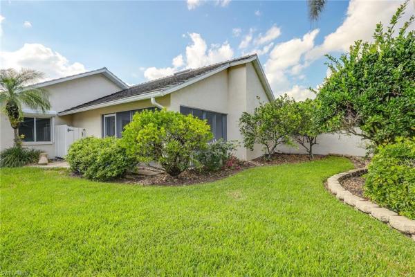 116 Fountain Cir, Naples, Florida 34119, image 1