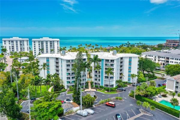 1300 N Gulf Shore Blvd #205, Naples, Florida 34102, image 3