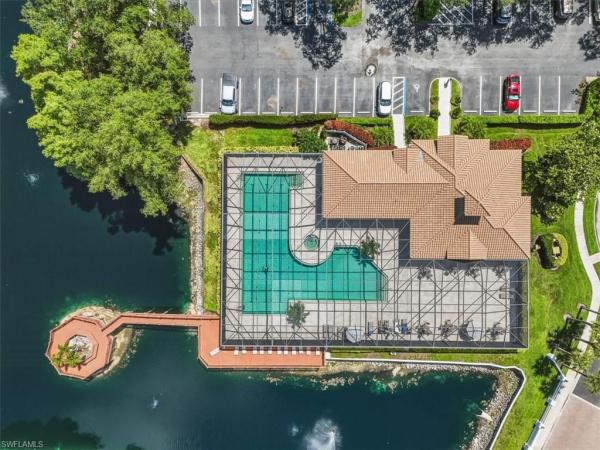 6829 S Satinleaf Rd #204, Naples, Florida 34109, image 2