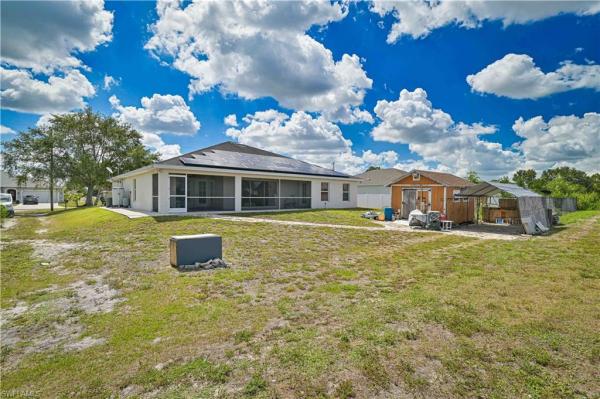 Lehigh Acres, 917 Albert Ave, Lehigh Acres, Florida 33971, image 2