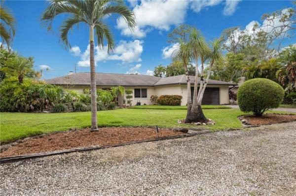 Willoughby Acres, 216 Willoughby Dr, Naples, Florida 34110, image 2