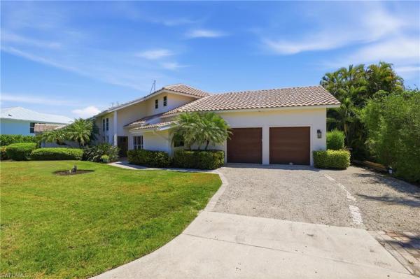 Sanibel Isles, 1748 Jewel Box Dr, Sanibel, Florida 33957, image 1